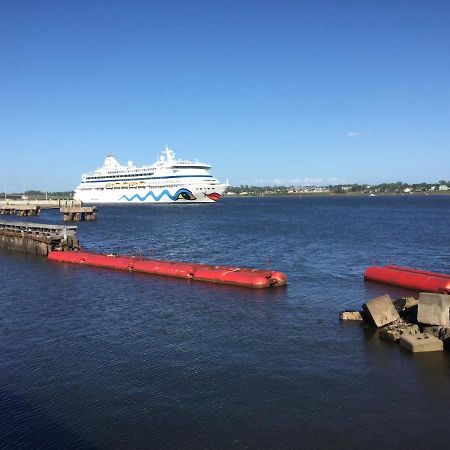Water Suites Charlottetown Eksteriør billede