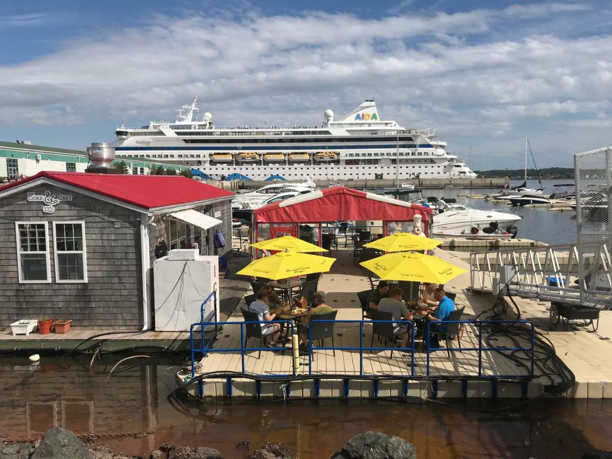 Water Suites Charlottetown Eksteriør billede